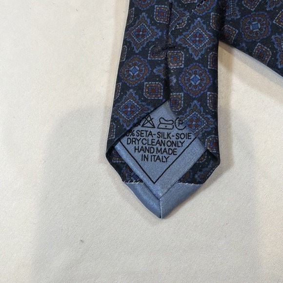Italo Ferretti Blue Silk Geometric Medallion Mens Tie Made In Italy Designer - Picture 5 of 5